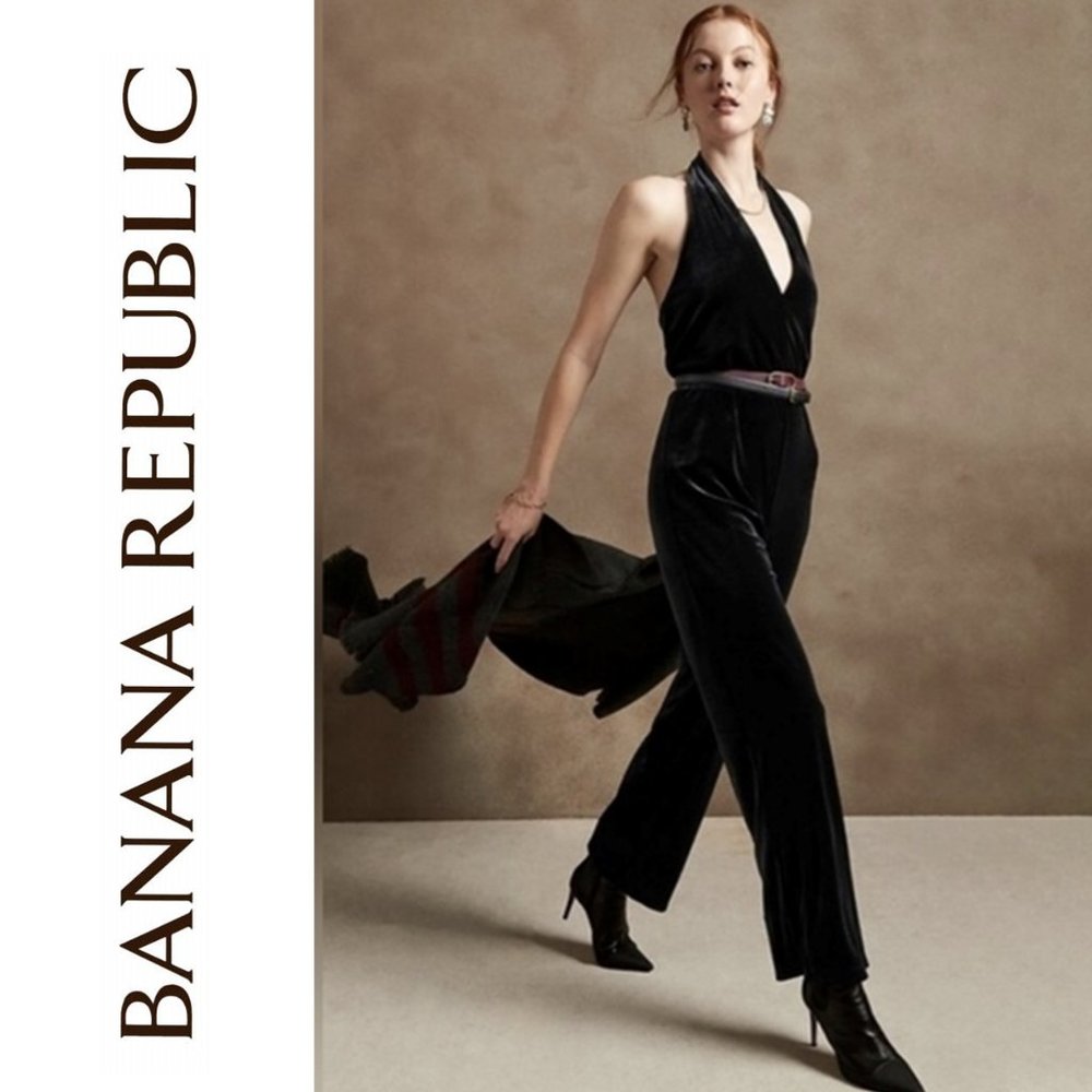 NEW BANANA REPUBLIC VELVET ROMPER